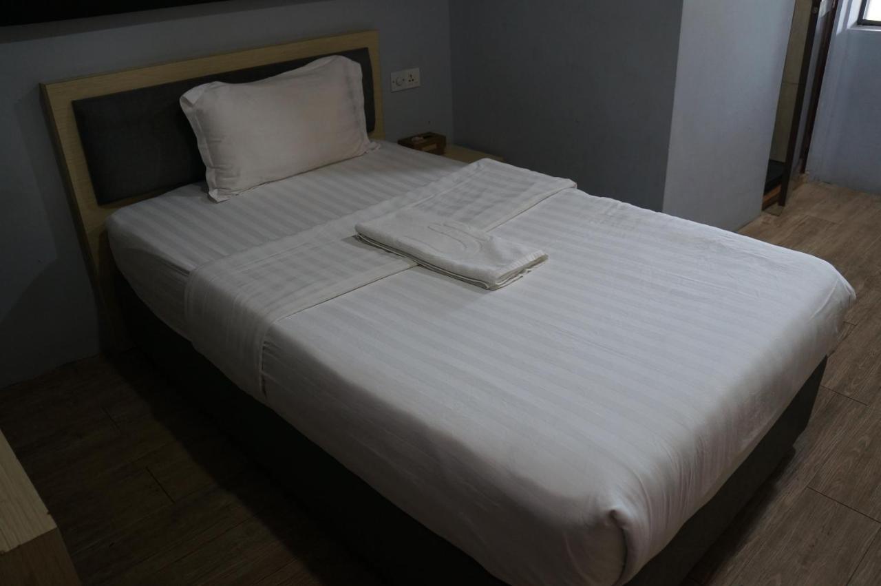 קוטה קינבלו Unikarya Lodge מראה חיצוני תמונה